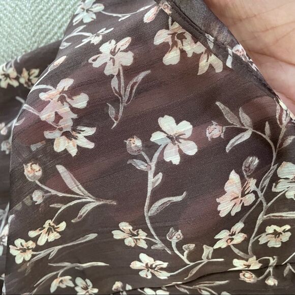 H&M Brown Floral Lightweight Chiffon Top 8 NWT - Picture 10 of 10